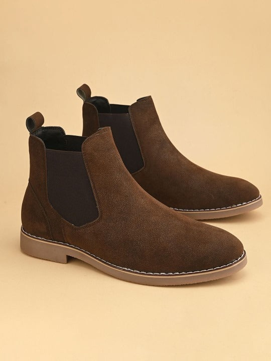 Core Round Toe Boots